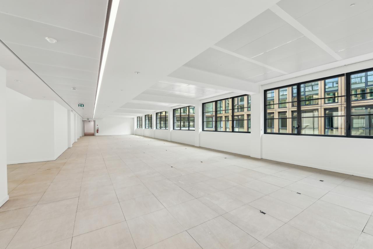 Bureau Paris 2482m² Location bureau Paris OLBUR2202092 14